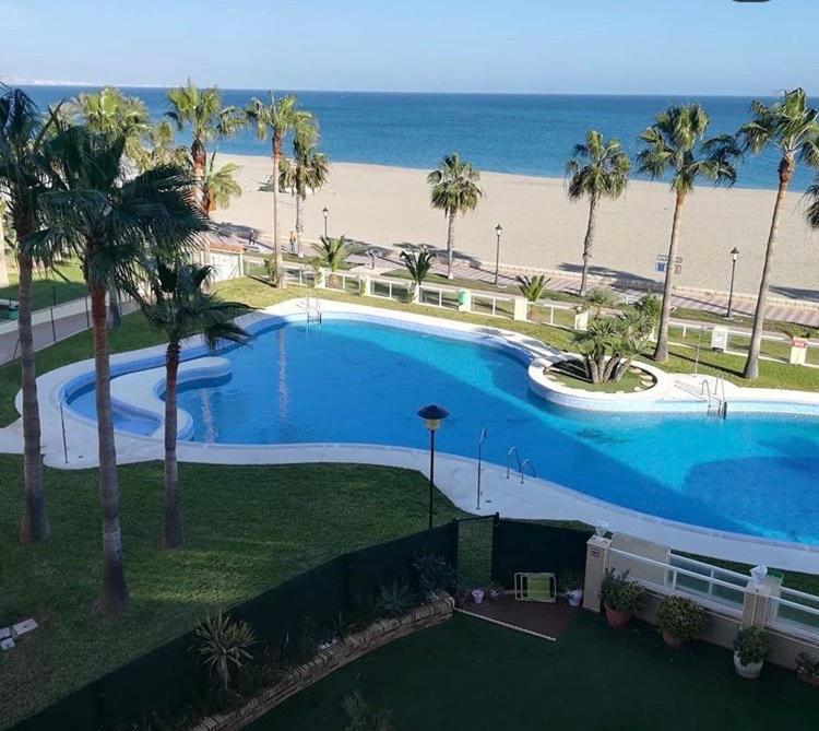 Primera Linea De Playa Roquetas de Mar Exterior photo