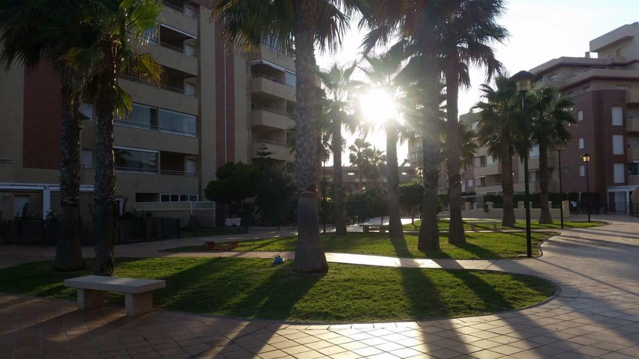 Primera Linea De Playa Roquetas de Mar Exterior photo