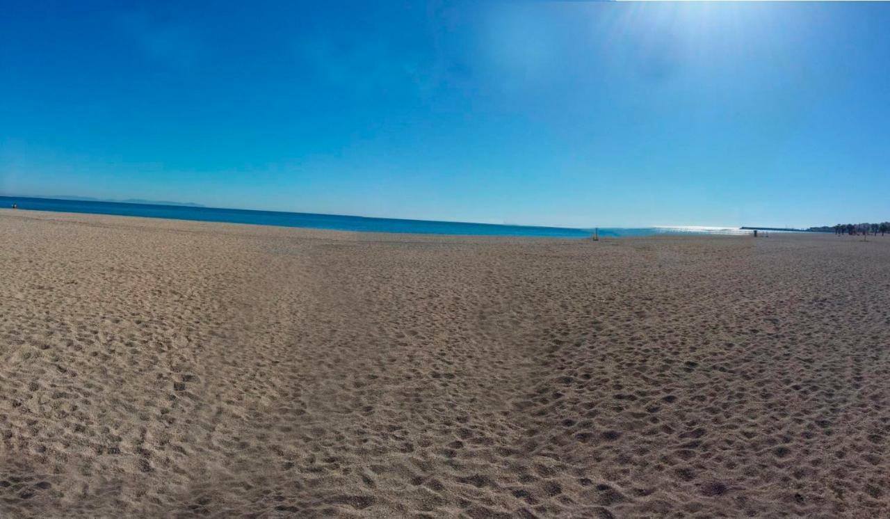 Primera Linea De Playa Roquetas de Mar Exterior photo